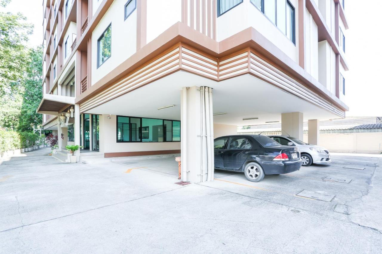 V-Twin Donjan Service Apartment Chiang Mai Exterior photo